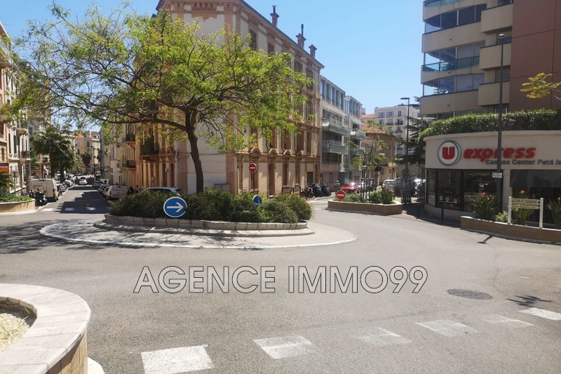 Vente garage Cannes  