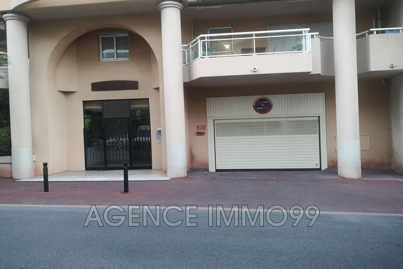 Vente garage Cannes  