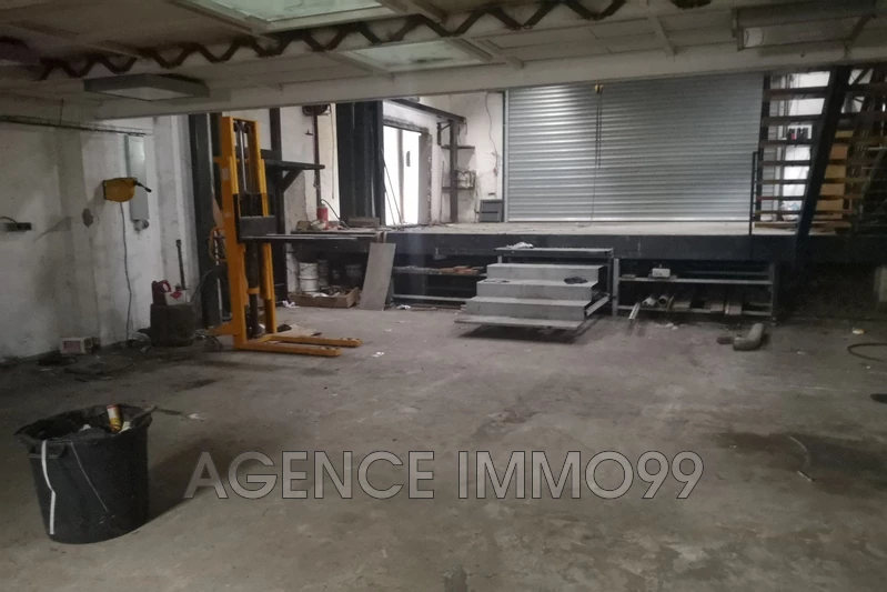 Vente garage extérieur Grasse  