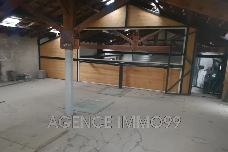 Vente garage extérieur Grasse  