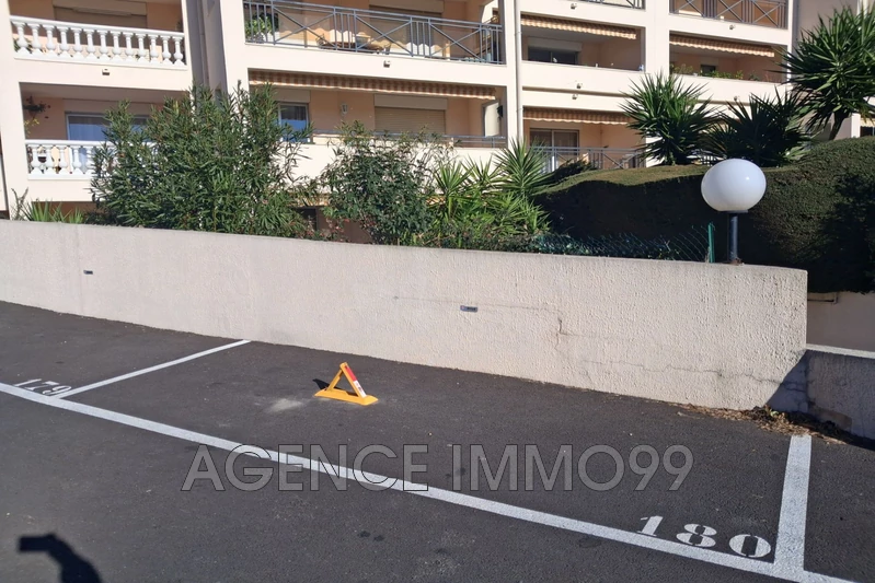 Vente parking extérieur Cannes  