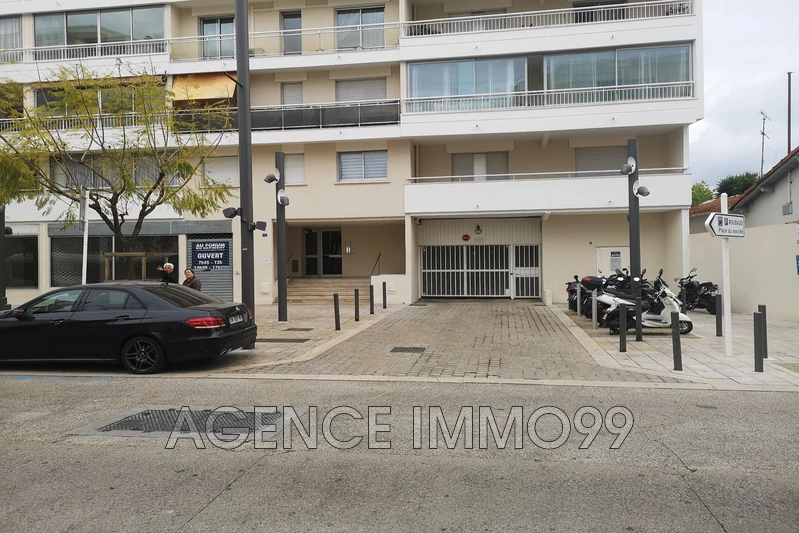 Vente garage Cannes  