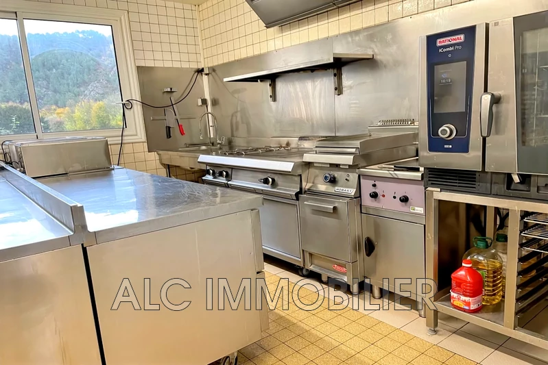 Professionnel Saint-Léonard-des-Bois Professionnel Saint-Léonard-des-Bois