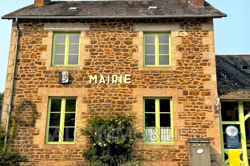 Professionnel Saint-Léonard-des-Bois Professionnel Saint-Léonard-des-Bois