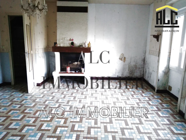 Vente maison de village Saint-Pierre-des-Nids  