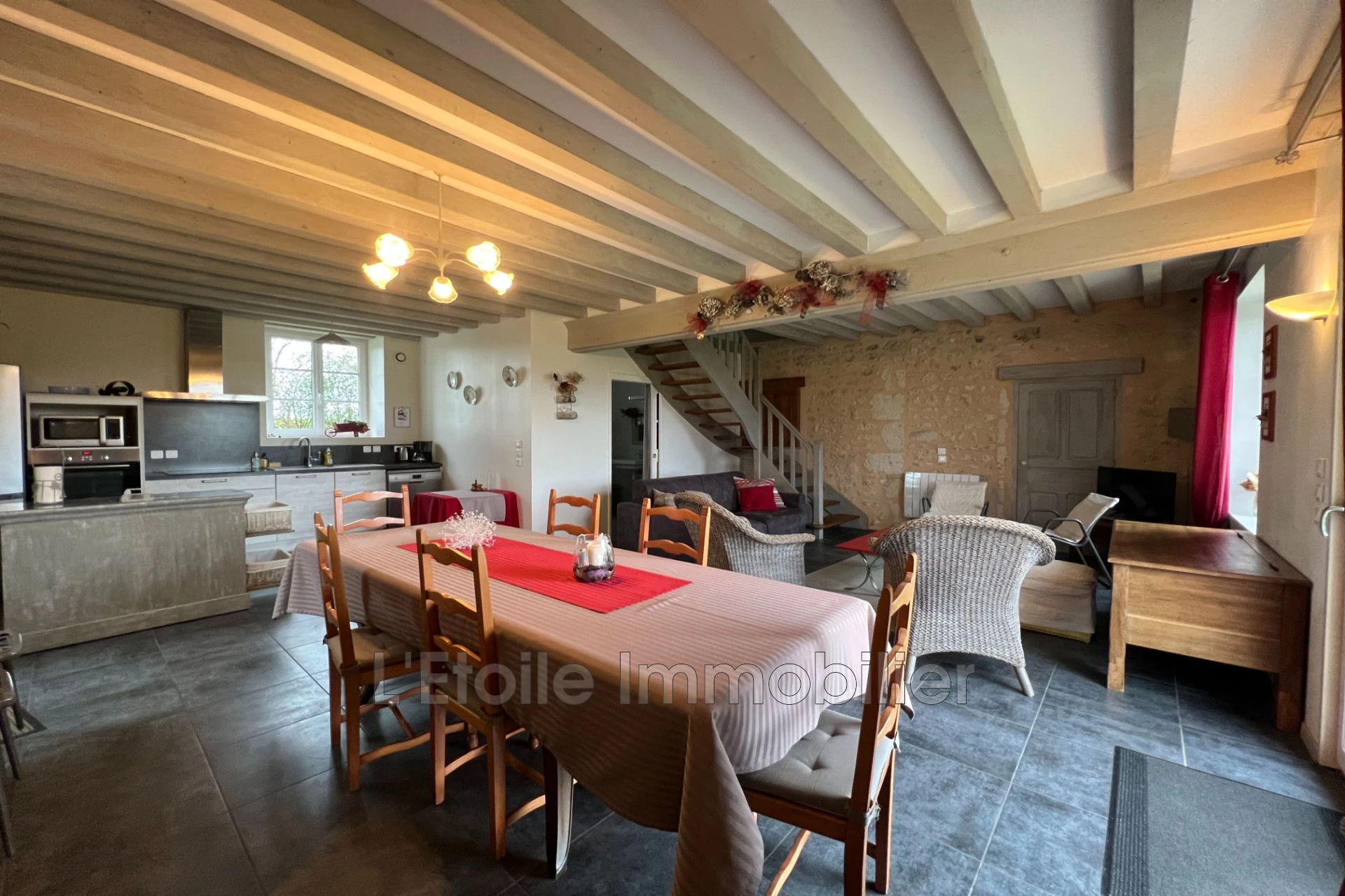 Maison 6 pièces 45 m² · à Mortagne-au-Perche · 45 m² · 348 000 €
