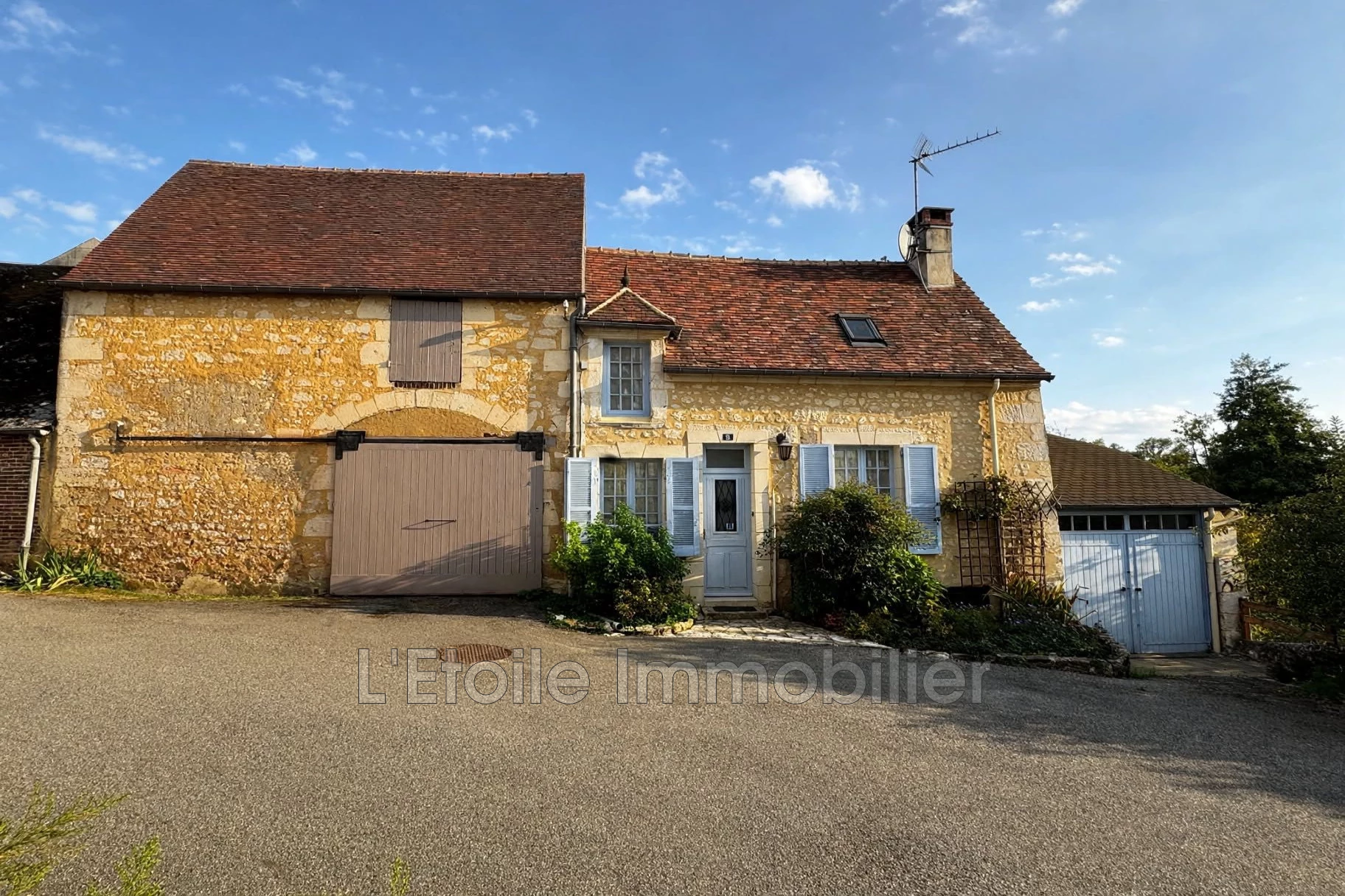 Maison 3 pièces 24 m² · à Mauves-sur-Huisne · 24 m² · 148 000 €
