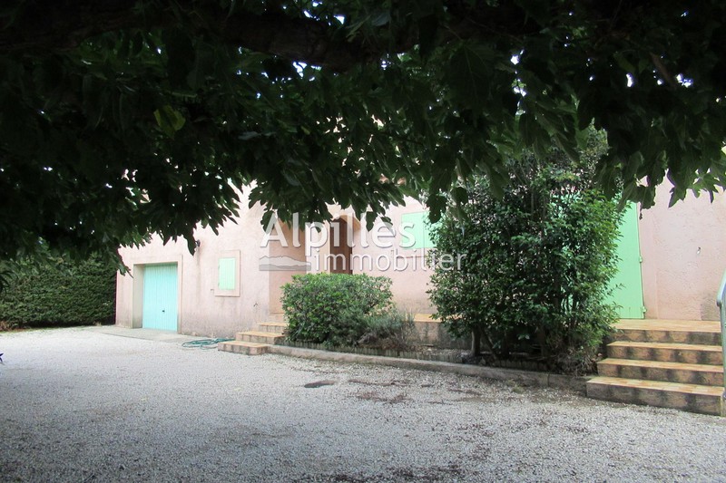 Photo Villa Mouriès Location villa 3 chambres 95 m²