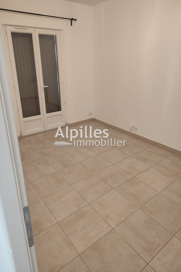 Location villa Mouriès  