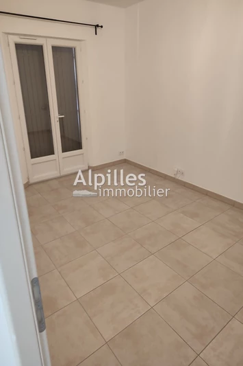 Location villa Mouriès  