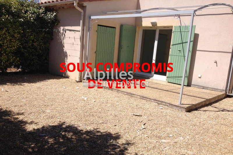 Photo Villa Mouriès to buy villa 3 bedroom 71 m²