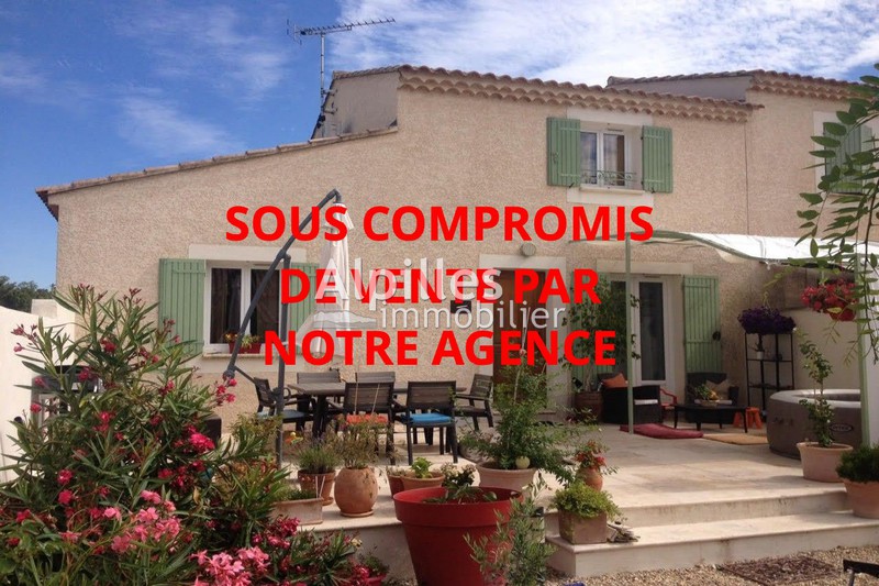Photo Villa Mouriès   achat villa  3 chambres   90&nbsp;m&sup2;