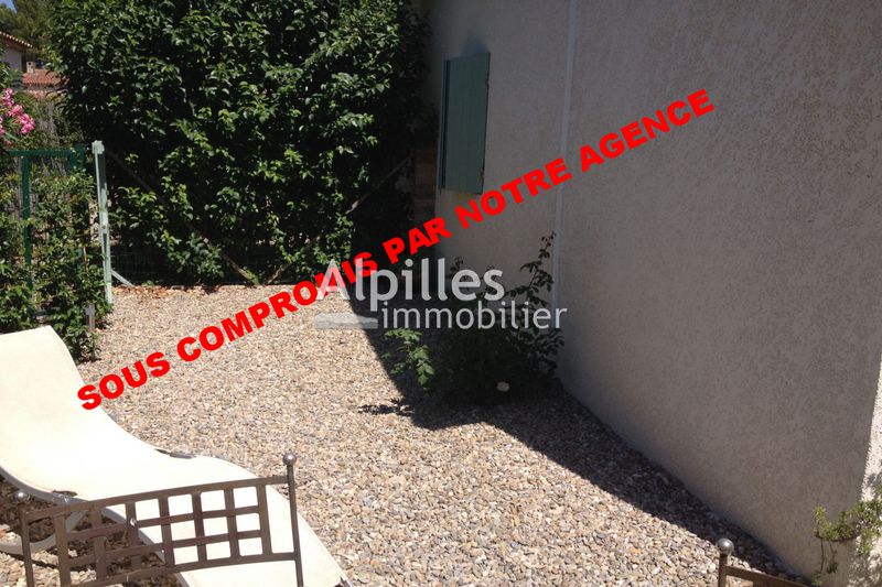 Photo Apartment Mouriès to buy apartment 2 rooms 30 m²