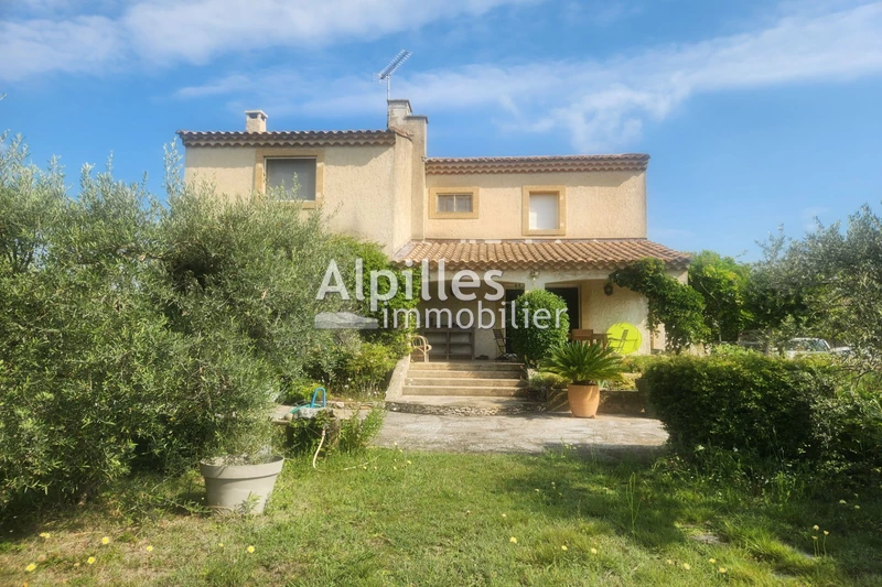 Bastide Mouriès   achat bastide  4 chambres   193&nbsp;m&sup2;