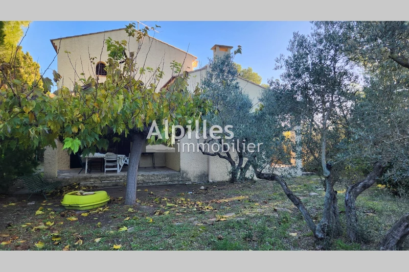 Villa Mouriès   to buy villa  3 bedroom   116&nbsp;m&sup2;