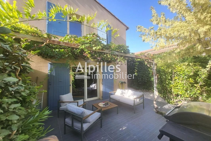Villa Mouriès Village,   achat villa  3 chambres   72&nbsp;m&sup2;