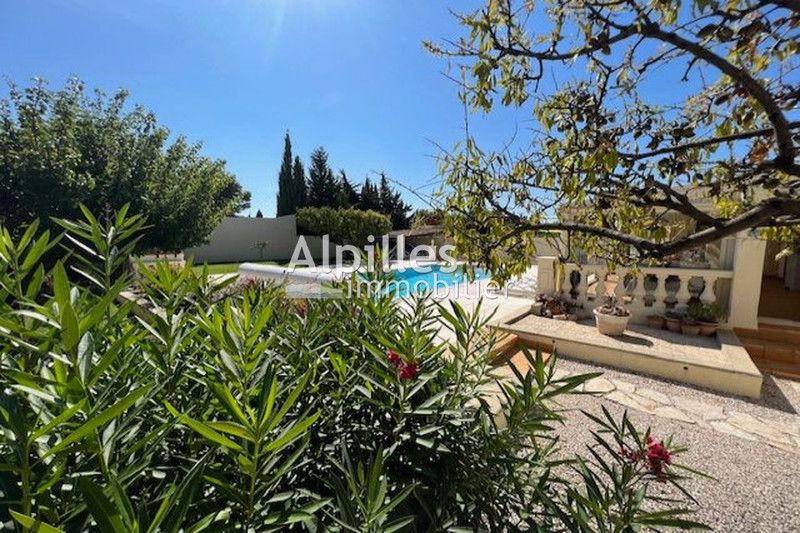 Villa Mouriès Centre-ville,   achat villa  3 chambres   125&nbsp;m&sup2;