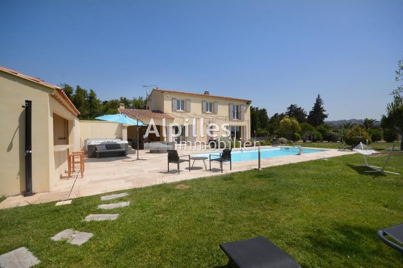 Villa Maussane-les-Alpilles   achat villa  3 chambres   140&nbsp;m&sup2;