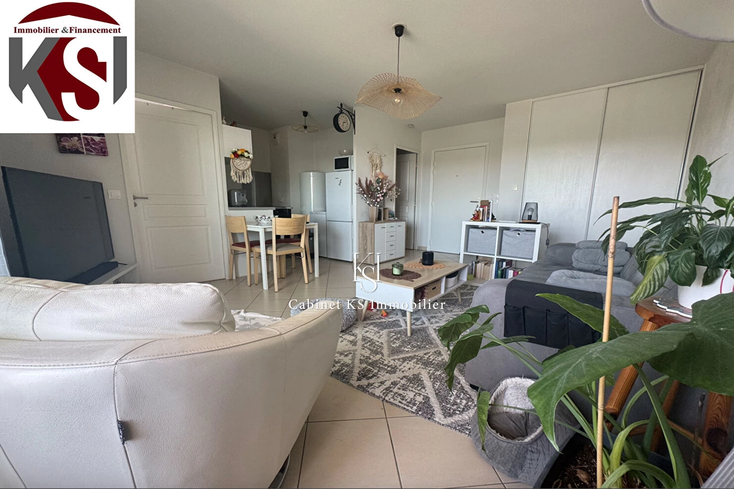 Appartement 2 pièces 150 m² · à Seillons-Source-d'Argens · 150 m² · 199 000 €