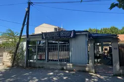 Professionnel local commercial Tarascon  