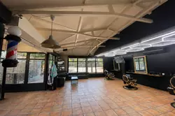 Professionnel local commercial Tarascon  