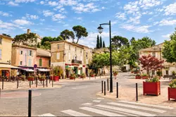 Professionnel immeuble Montfrin Professionnel immeuble Montfrin