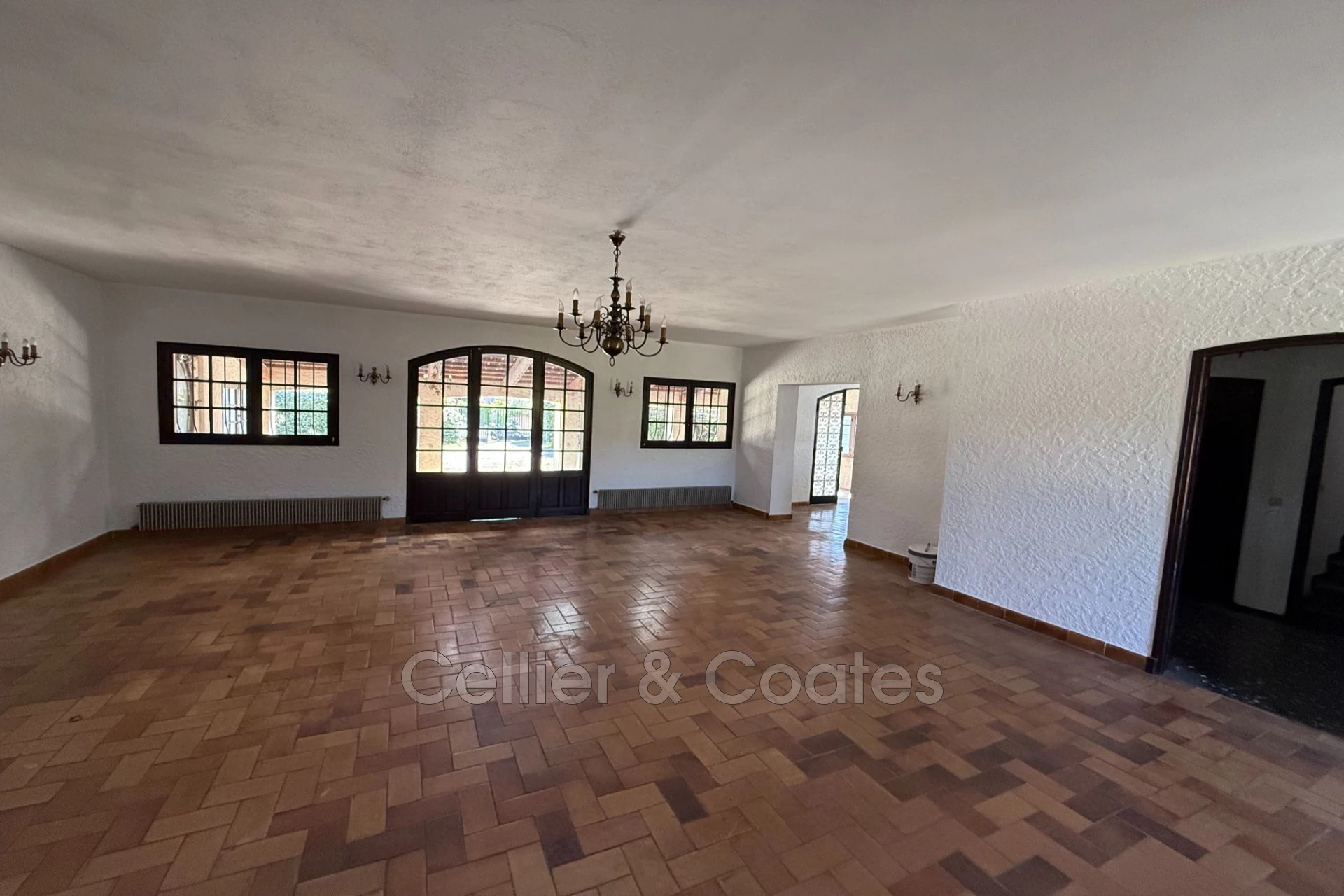 Maison 7 pièces 52 m² · à Bormes-les-Mimosas · 52 m² · 680 000 €