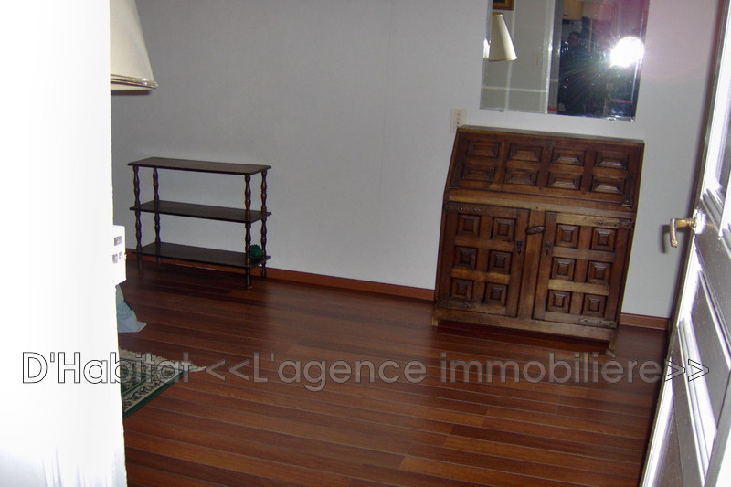 Photo n°2 - Vente appartement Toulon 83100 - 112 000 €