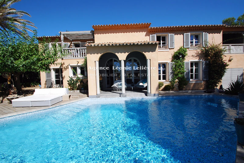 Photo Villa Les Issambres Proche plages, to buy villa 4 bedrooms 240 m²