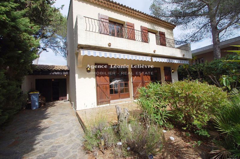 Photo Maison Saint-Aygulf achat maison 3 chambres 97 m²