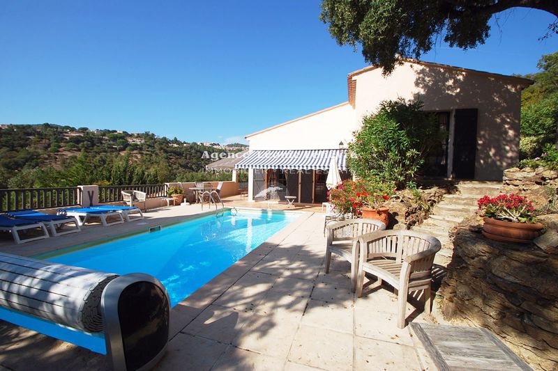 Photo Villa provençale Les Issambres achat villa provençale 4 chambres