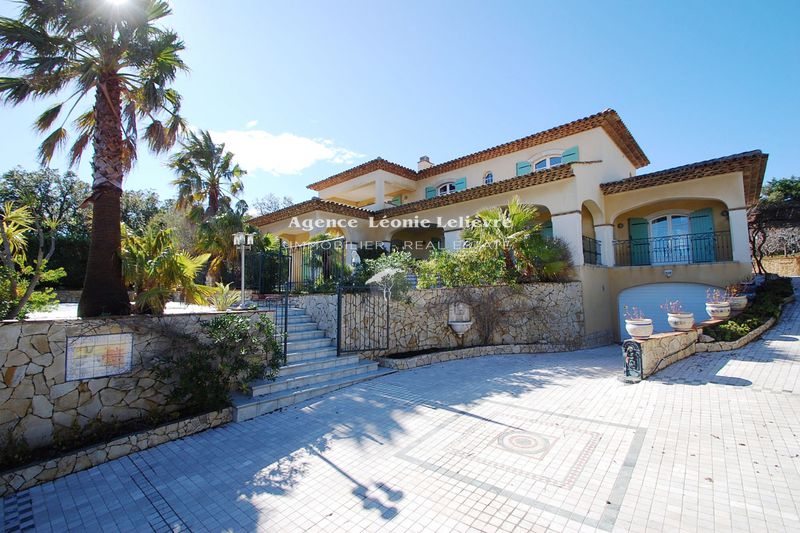 Photo Villa Les Issambres achat villa 5 chambres 210 m²