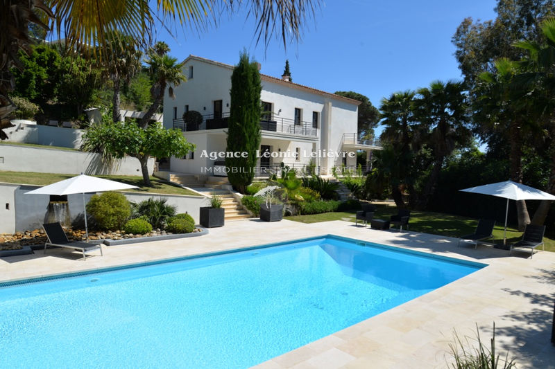 Photo Villa Les Issambres achat villa 5 chambres 267 m²