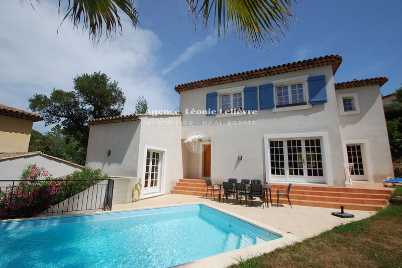 Photo Villa Sainte-Maxime   achat villa  4 chambres   122&nbsp;m&sup2;