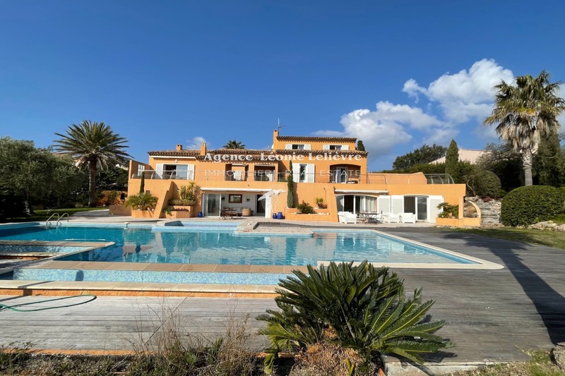 Photo Maison Les Issambres Proche plages, achat maison 10 chambres 430 m²
