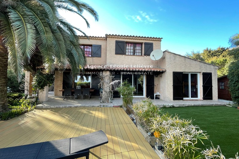 Photo House Saint-Aygulf to buy house 4 bedrooms 138 m²