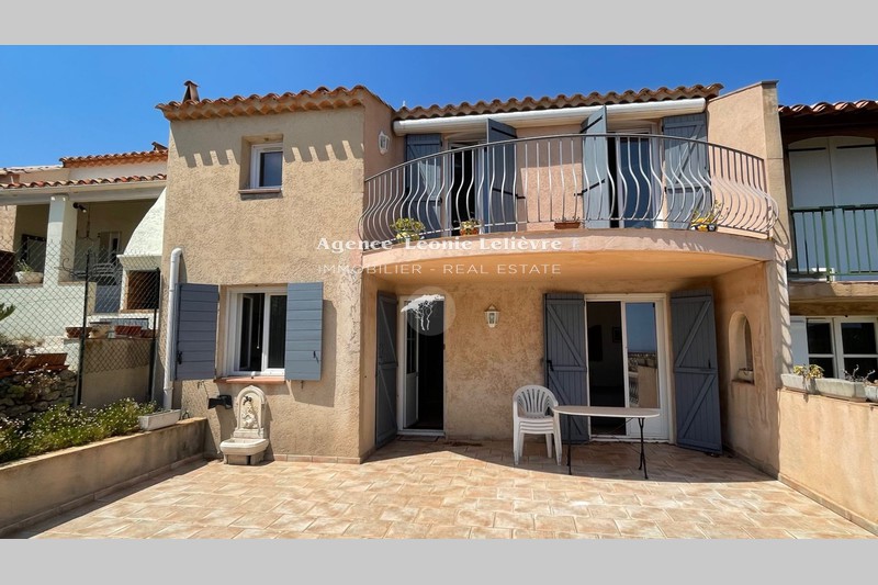 Photo House Les Issambres   to buy house  3 bedrooms   93&nbsp;m&sup2;