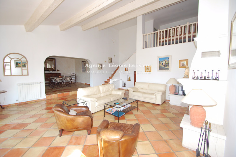Photo n°9 - Vente Maison villa Roquebrune-sur-Argens 83520 - 799 000 €