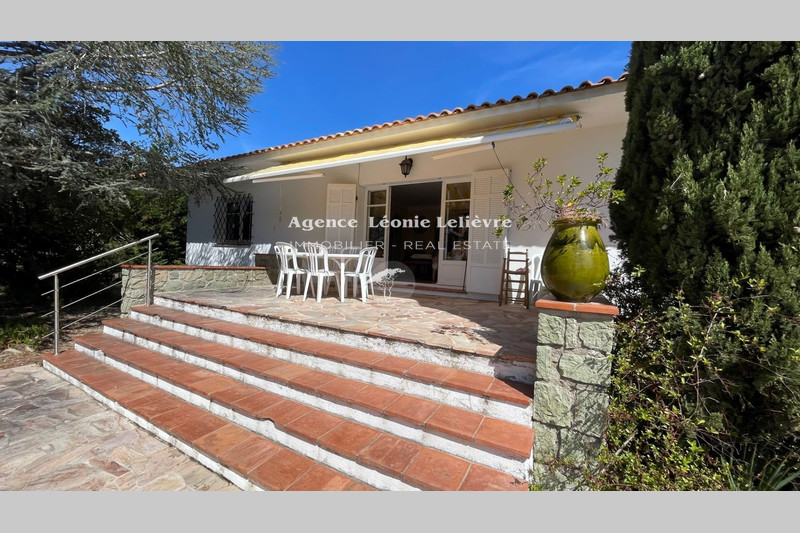 Photo n°4 - Vente Maison villa provençale Les Issambres 83380 - 950 000 €