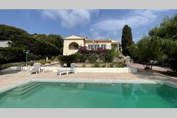 Photos  Maison à vendre Les Issambres 83380
