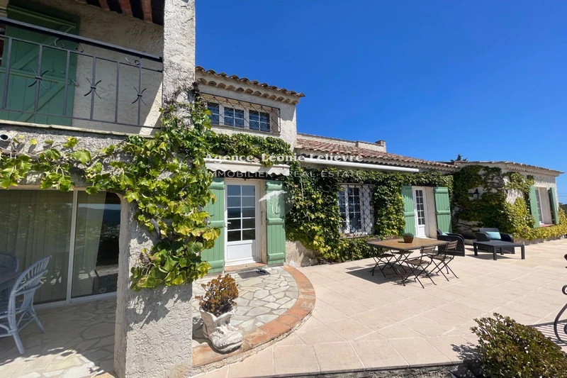 Vente villa provençale Les Issambres  