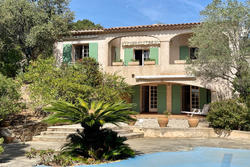 Vente villa provençale Les Issambres 