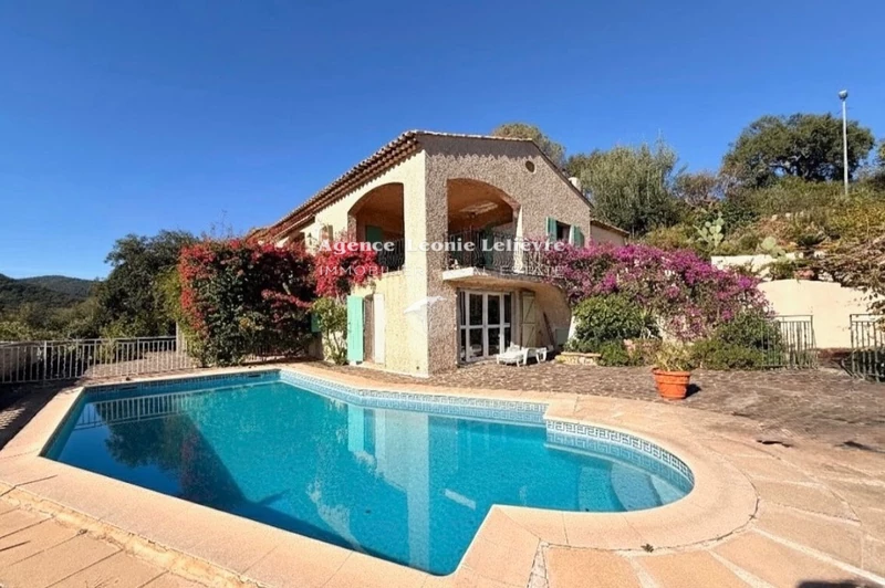 Vente villa Les Issambres  Villa Les Issambres   to buy villa  7 slaapkamers   340&nbsp;m&sup2;