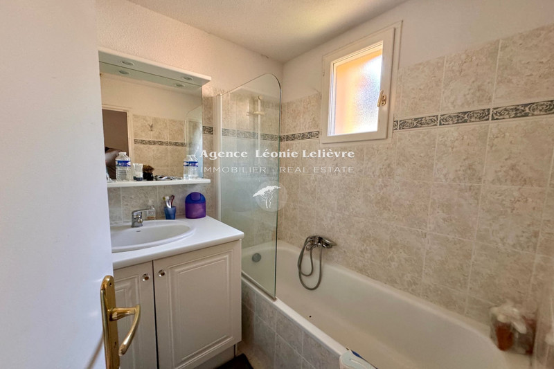 Photo n°7 - Vente Maison mazet Les Issambres 83380 - 280 000 €