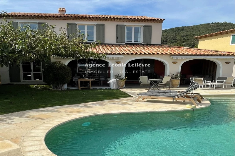 Vente villa Les Issambres Vente villa Les Issambres Villa Les Issambres achat villa 4 chambres 150 m²