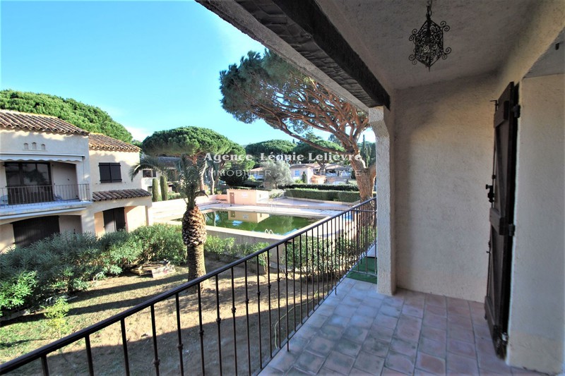 Photo Apartment Roquebrune-sur-Argens to buy apartment 1 room 34 m²