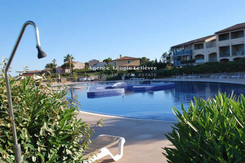 Photo Apartment Les Issambres to buy apartment 2 rooms 27 m²