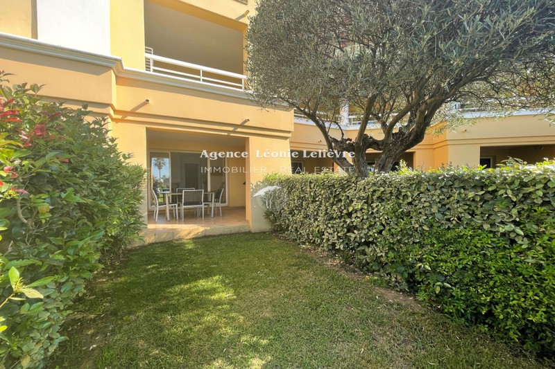Photo Apartment Les Issambres to buy apartment 2 rooms 29 m²