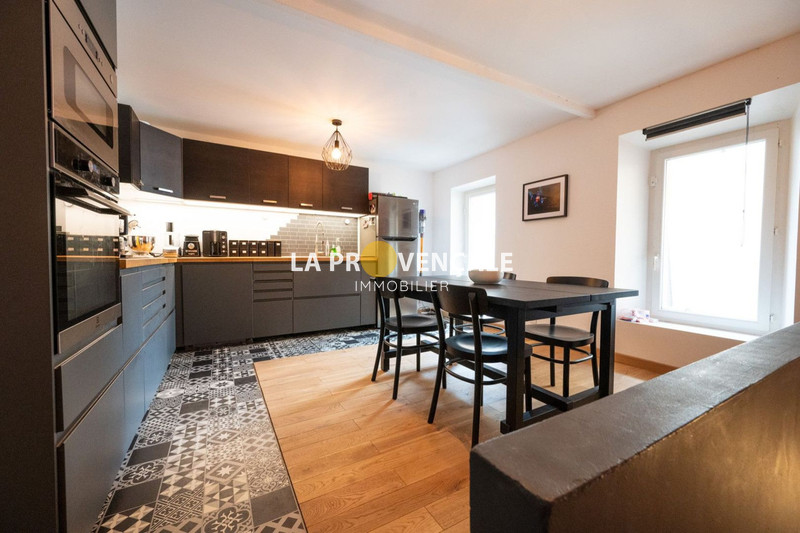 appartement  3 rooms  Saint-Savournin   67 m² -   