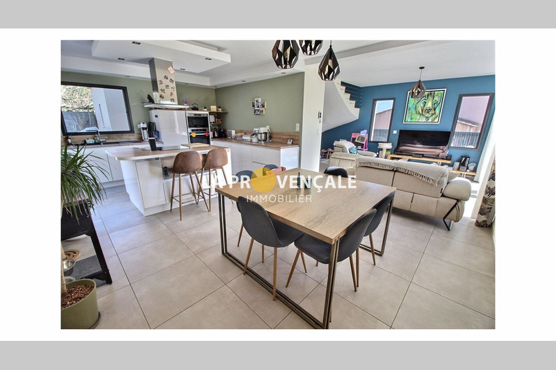 maison  5 pièces  Gréasque   123 m² -   